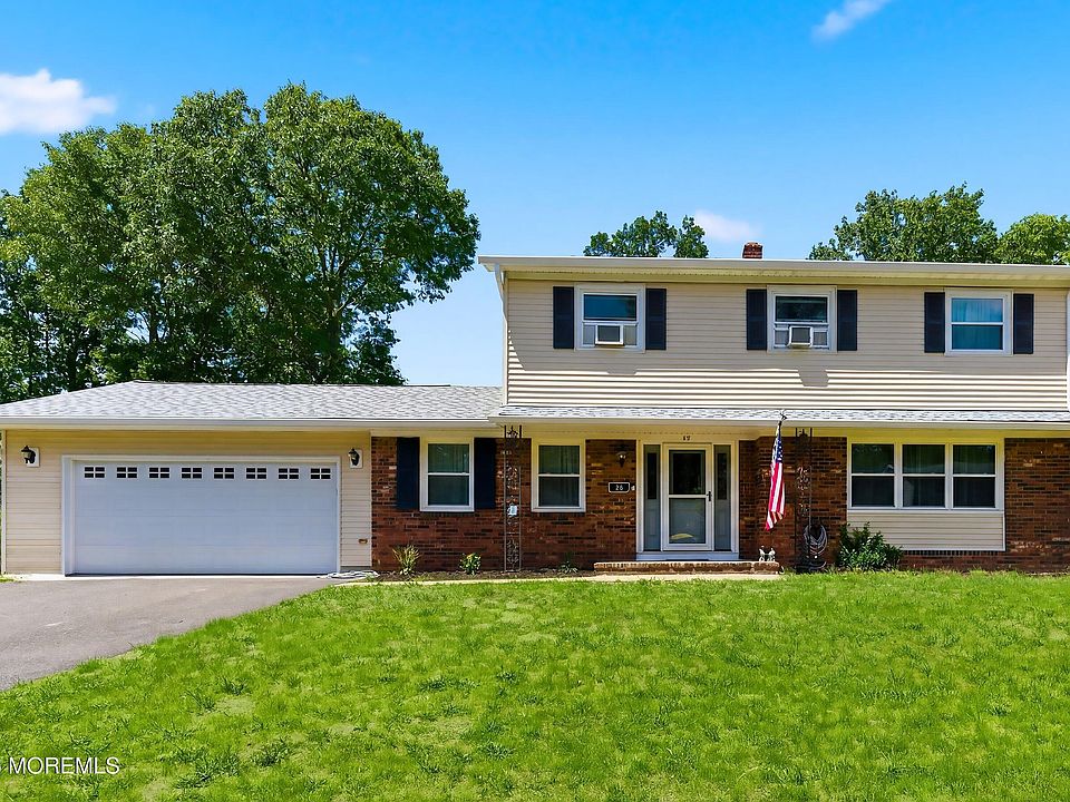 1st image of 24 Livingston Drive