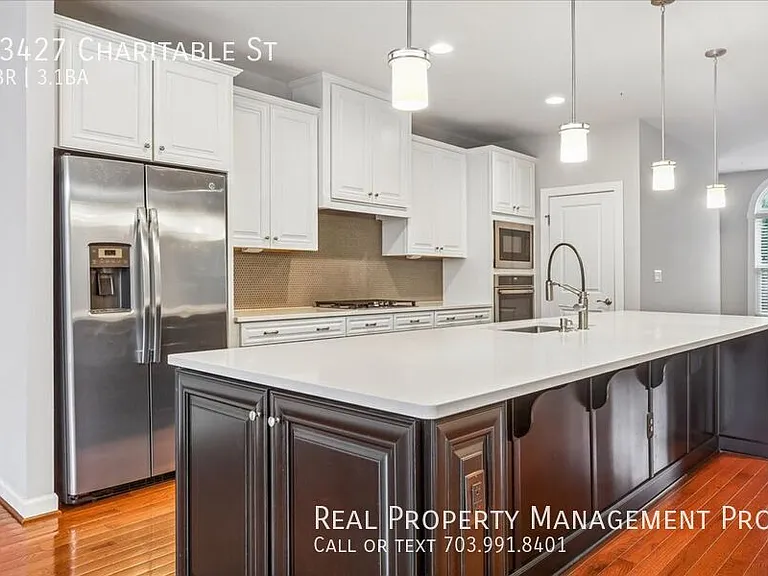 43427 Charitable St — Photo 6