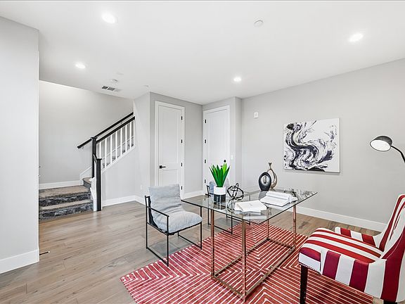 2nd image of 1825 Joshua Tree Cir