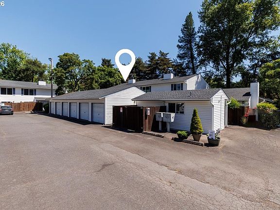 3rd image of 28740 SW Parkway Ave
