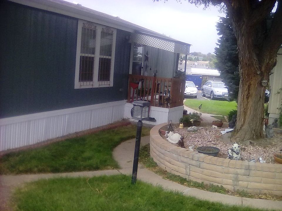 Planter by entry