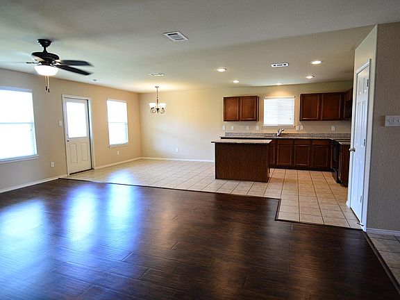 5th image of 3208 Brixton Dr