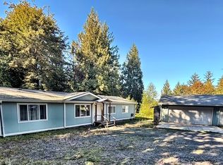 360 E Rasor Rd, Belfair, WA 98528