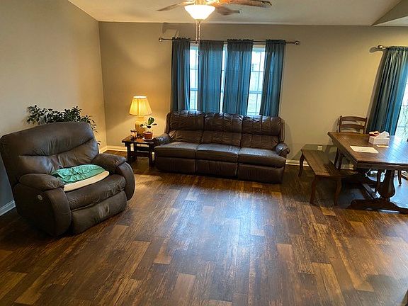 2nd image of 5539 Skyline Dr