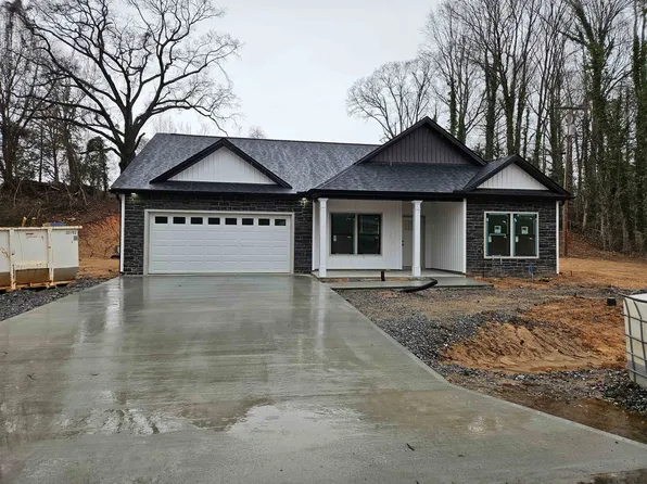 3247 Nottingham Rd, Spartanburg, SC 29341