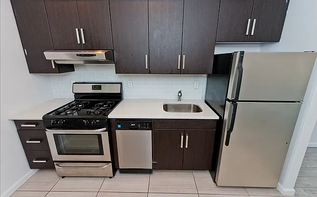 Rented by Compass | media 21