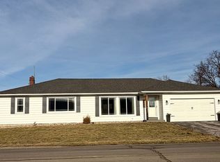 8701 D Rd, Waterloo, IL 62298