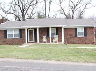 573 Charlemagne Blvd, Elizabethtown, KY 42701