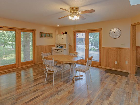 2nd image of 520 State Highway 106 N