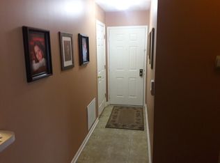 36 Rio Grande Cir APT 5, Florence, KY 41042