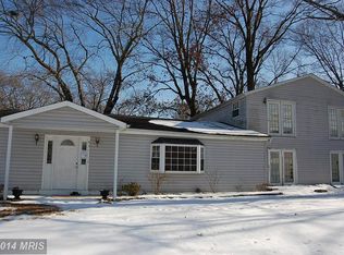 631 Laurel Dr, Pasadena, MD