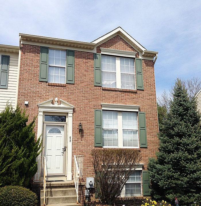1st image of 42 Photinia Dr