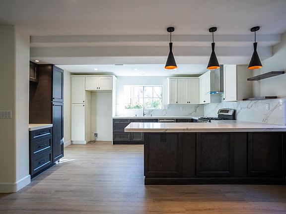 5th image of 4349 Freedom Dr Unit A