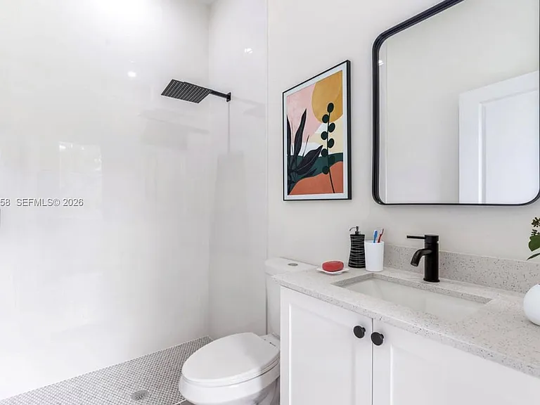 710 Peacock Ave — Photo 23