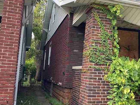 2360 Richton