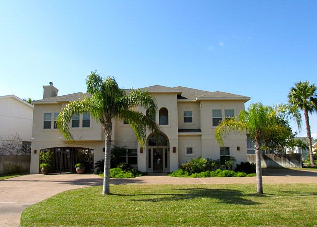 1st image of 12 Sandpiper Ln