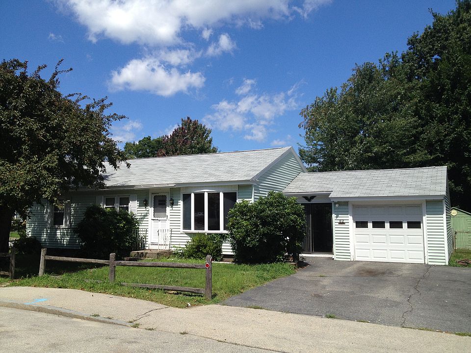 1st image of 62 Burke St