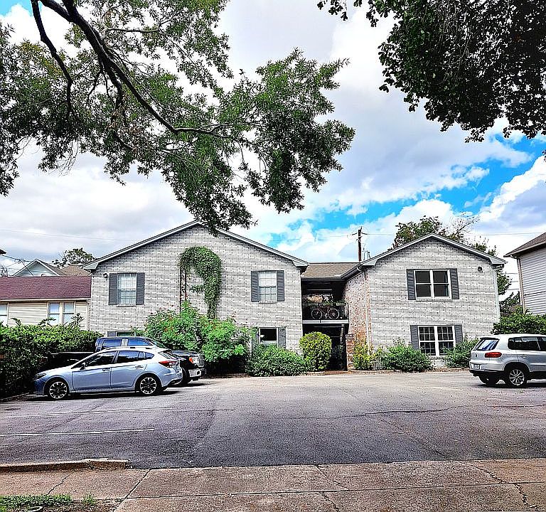 1st image of 411 Westmoreland St