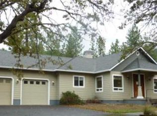 119 Shire Ln, Grants Pass, OR 97526