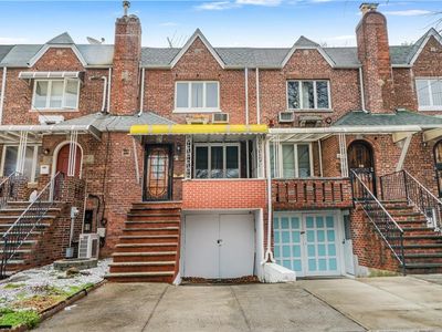2427 E 17th St, Brooklyn, NY, 11235