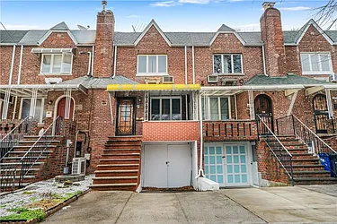 2427 East 17th Street