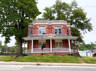 717-719 Mount Mora Rd, Saint Joseph, MO 64501