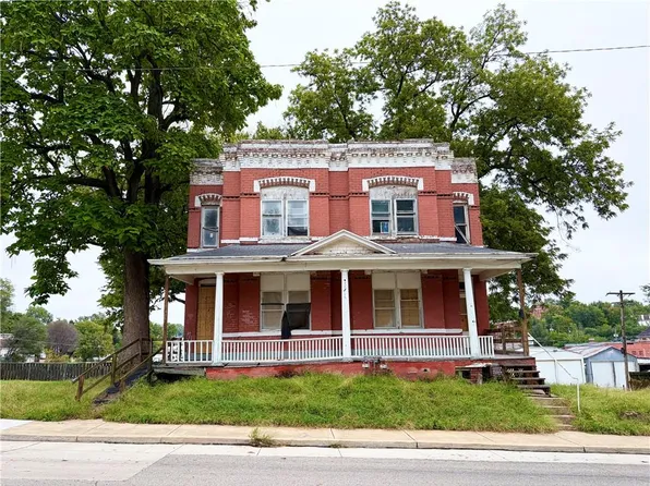 717-719 Mount Mora Rd, Saint Joseph, MO 64501
