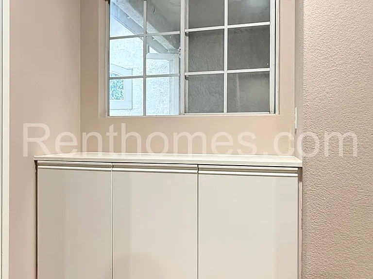 11553 Westview Pkwy — Photo 9