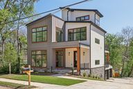Hubbard St-1004-003.jpg