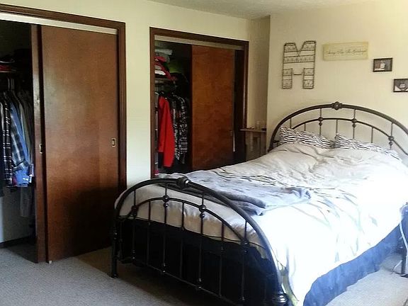3rd image of 9326 Skokomish Way NE APT D