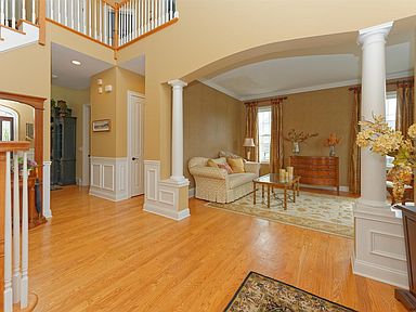 24 BURTON Lane Loudonville NY 12211 Zillow