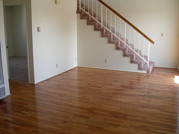 4th image of 4219 Manhattan Beach Blvd APT B