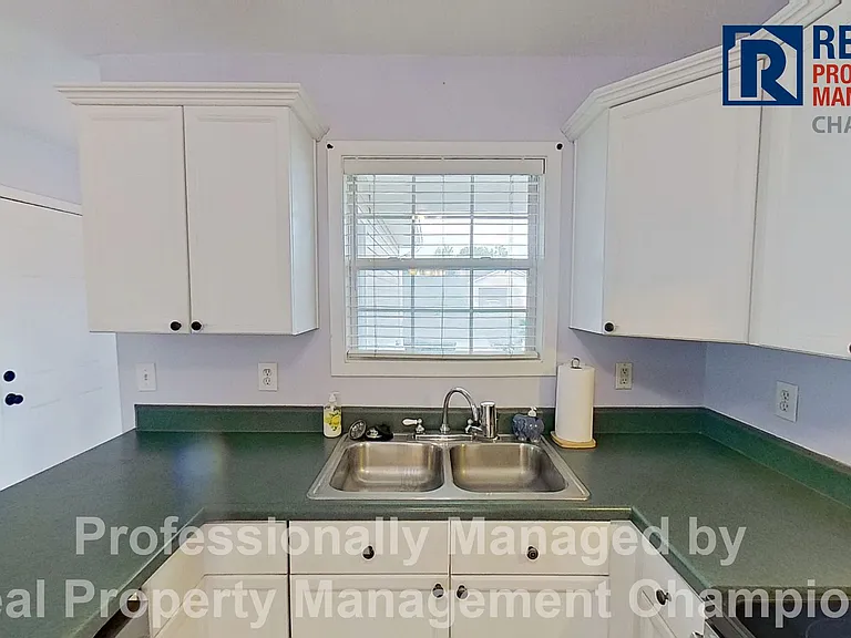 7410 Milan Ct — Photo 6