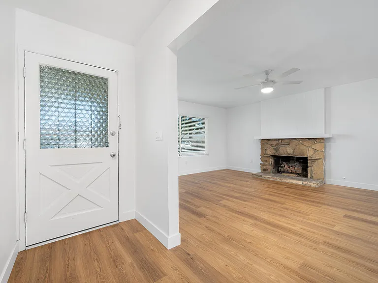2620 W Aurora St #1 — Photo 7