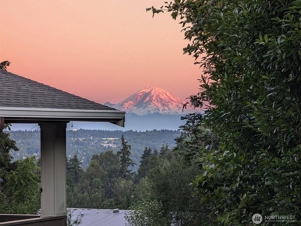 7703 S 128th Street, Seattle, WA 98178 | Zillow