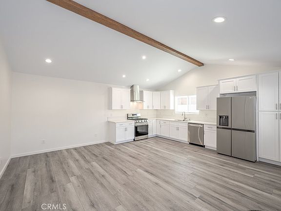 2nd image of 6237 Agnes Ave