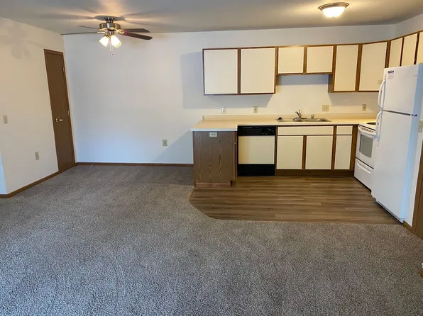 244 W 4th St, 244 W 4th St #1, Westfield, WI 53964