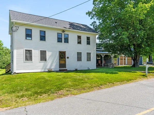 356 Hunt Rd, Oakham, MA 01068