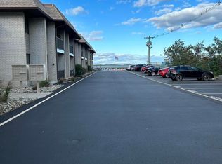 330 Shore Dr APT B-11, Highlands, NJ 07732