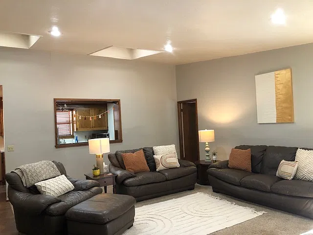 1803 W Sunset Dr — Photo 3
