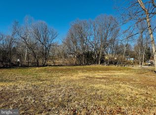 9 King St, Kearneysville, WV 25430