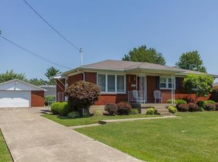 6209 Bay Pine Dr, Louisville, KY 40219