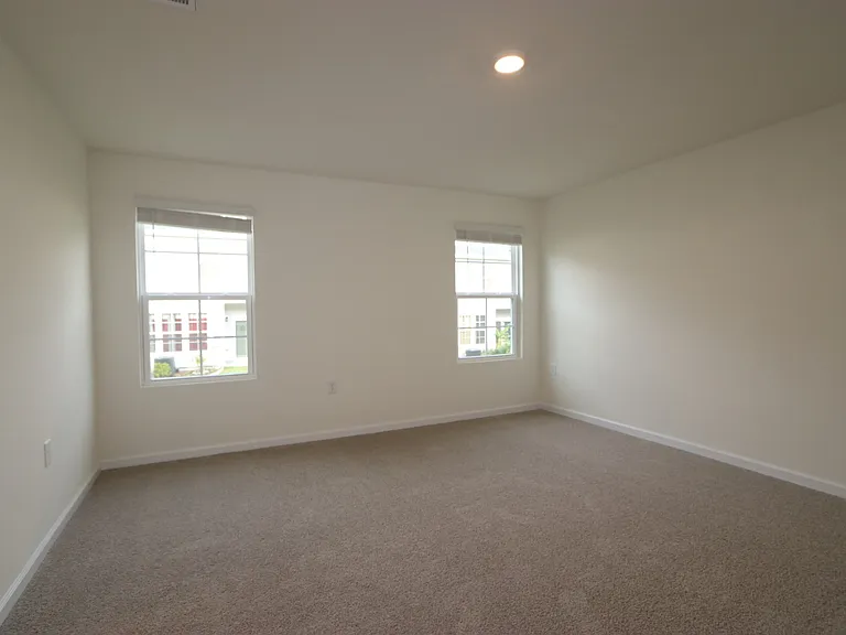 1012 Yatesbury Pl — Photo 5
