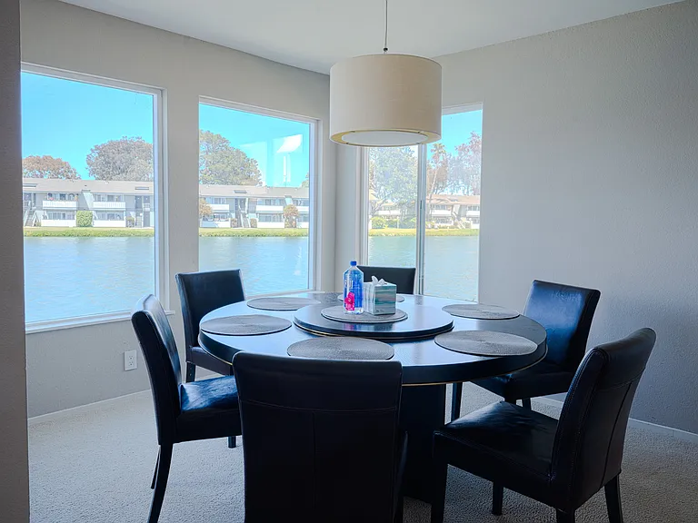 1035 Lido Ln — Photo 4