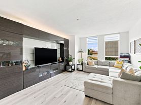 610 W Las Olas Blvd, Fort Lauderdale, FL