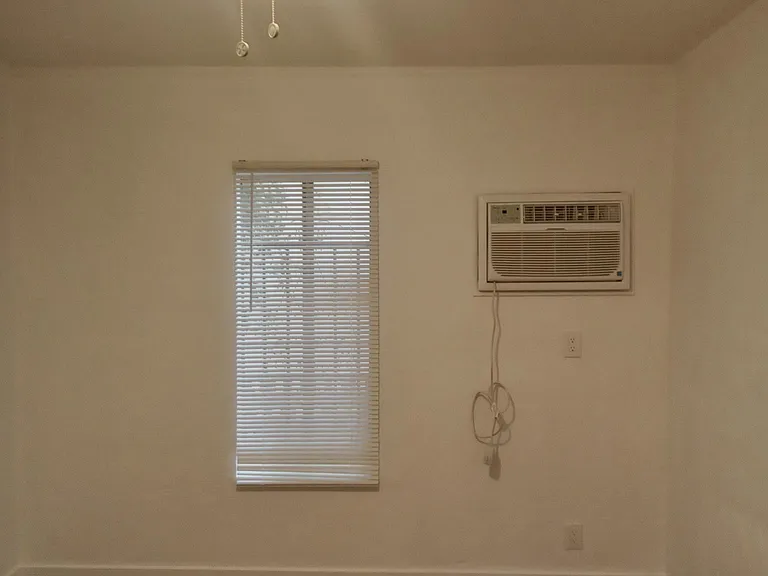 5307 Longfellow St — Photo 14