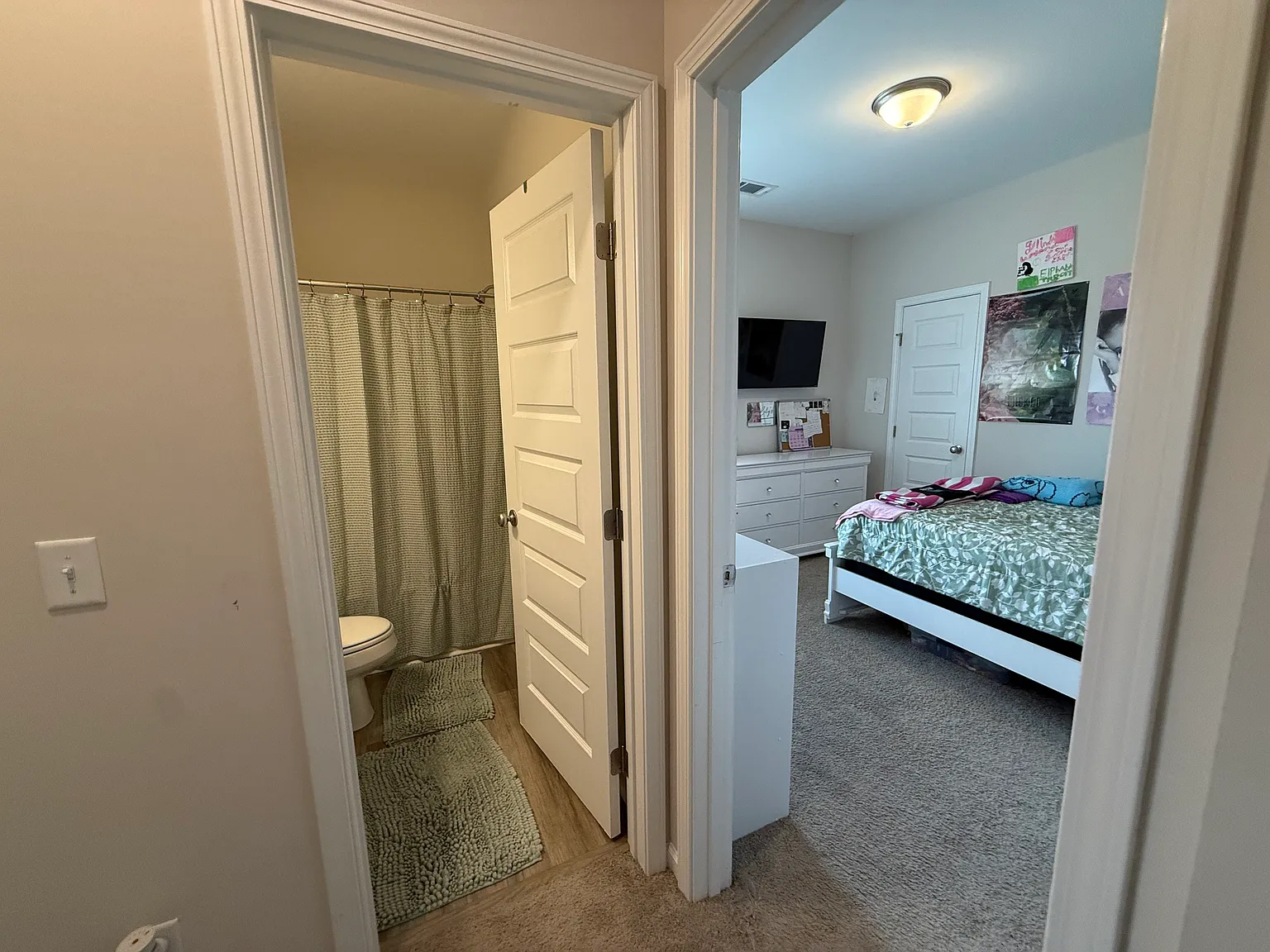 4 bed, 1750 sqft, $2,000 — Photo 4