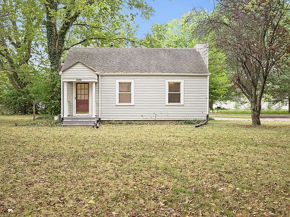 2nd image of 4315 W Vermont St