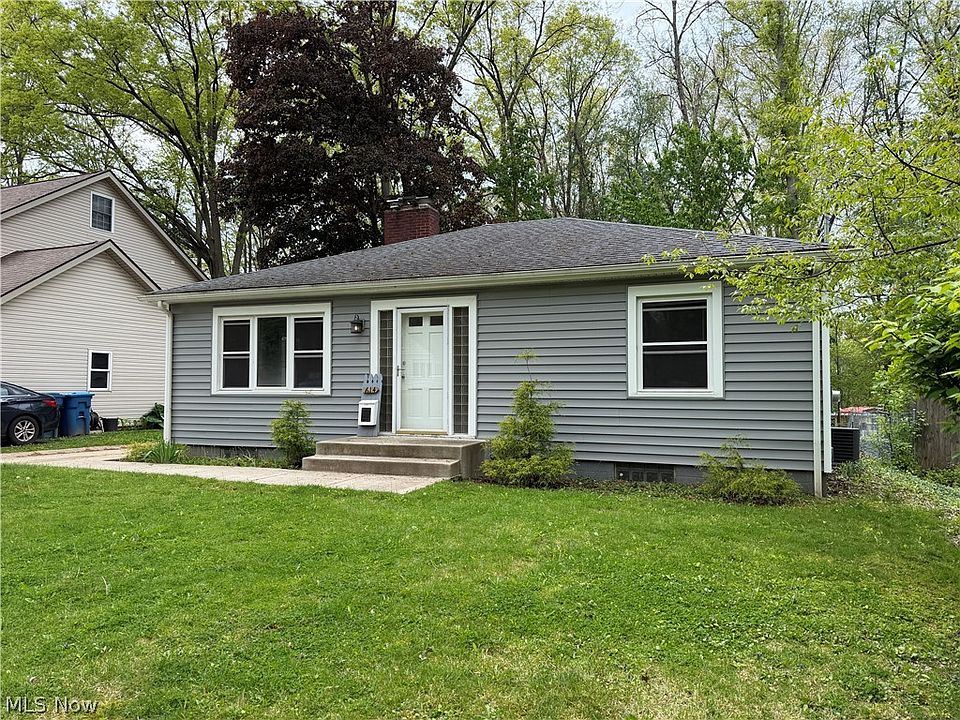 1st image of 614 N Willow St