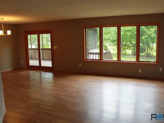 2nd image of 502 Crystal Dr